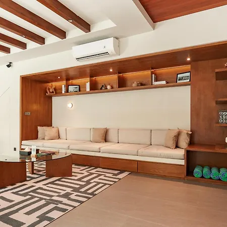 The Urban Retreat Seminyak Private Pool Villas With Butler For Families & Groups-2